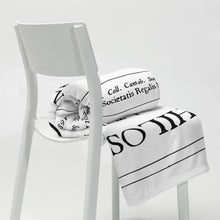 Load image into Gallery viewer, Newton Throw Blanket